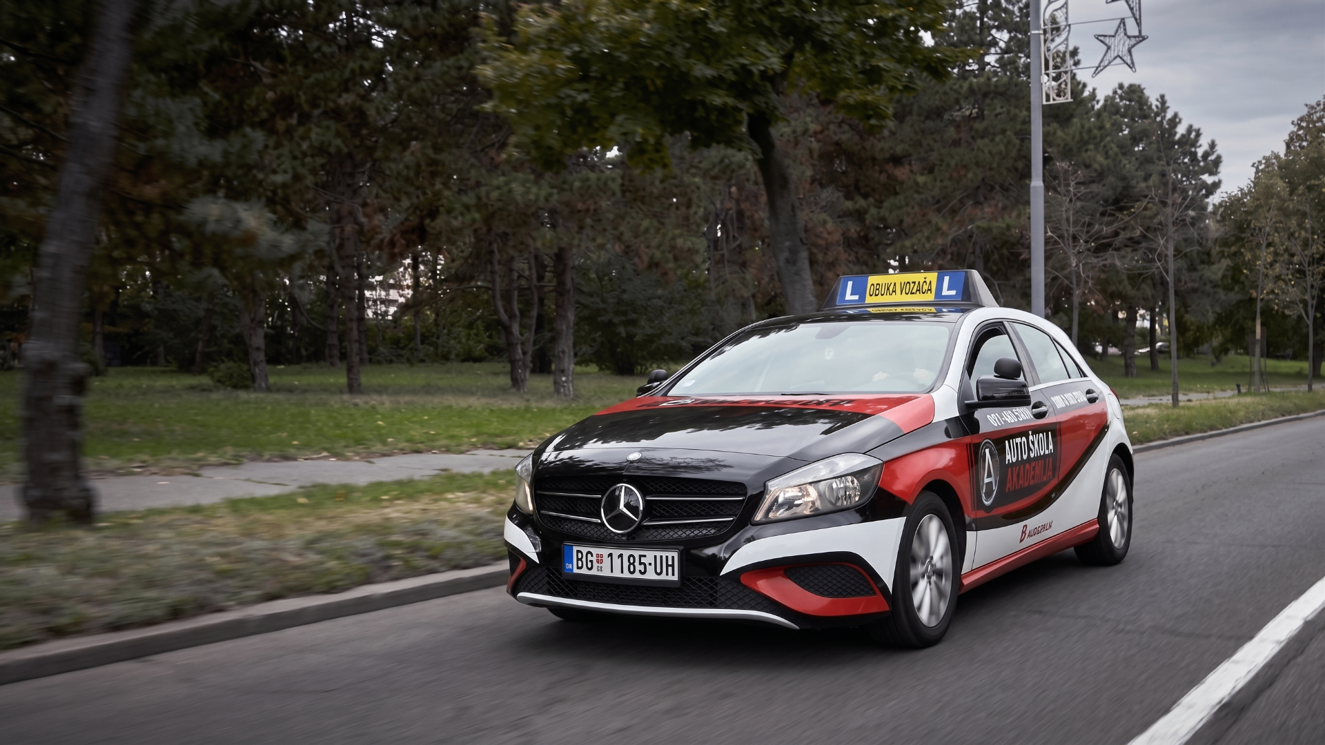Mercedes A-Class auto-škola