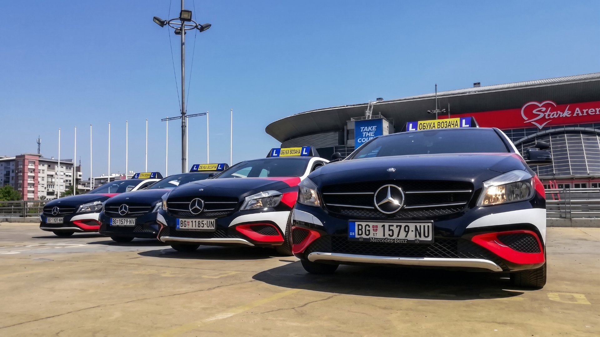 Mercedes vozni park Akademije